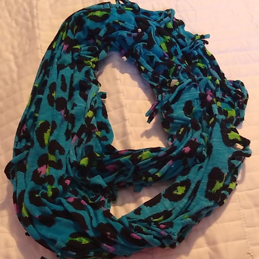 💙Infinity scarf